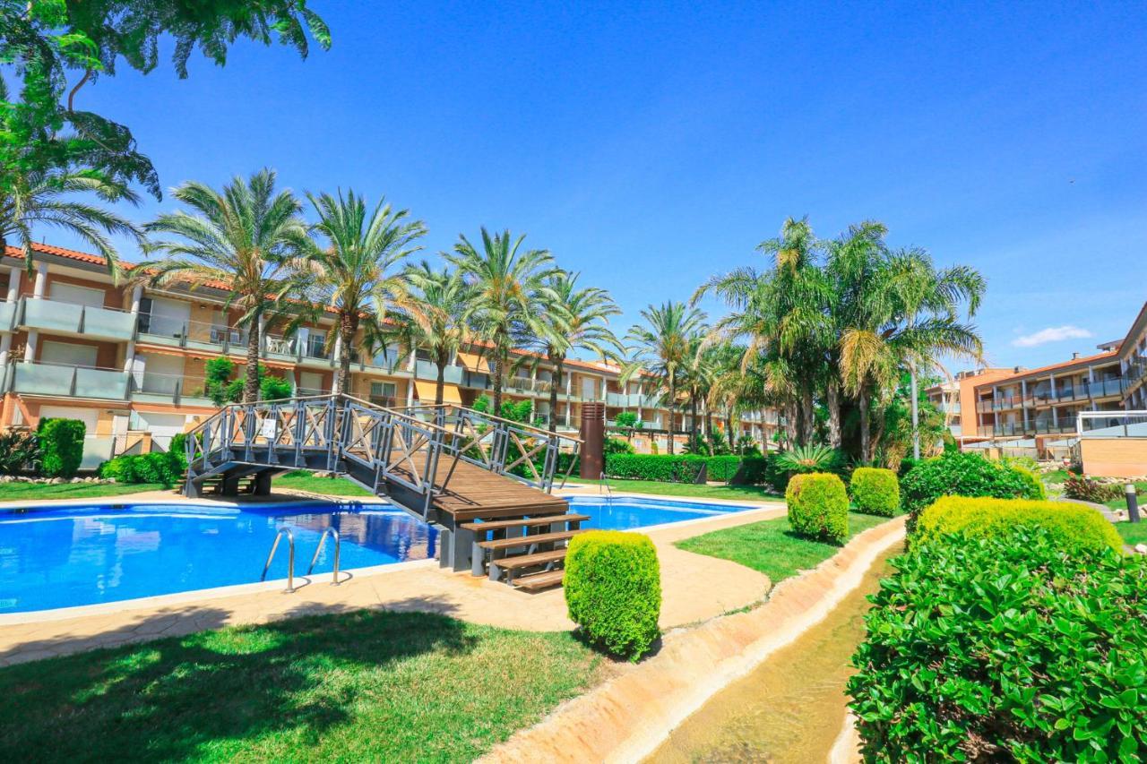 Апартаменты Port Marino Litoral Costa Dorada - Only Families Камбрильс Экстерьер фото