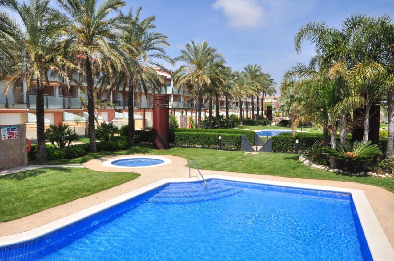 Апартаменты Port Marino Litoral Costa Dorada - Only Families Камбрильс Экстерьер фото